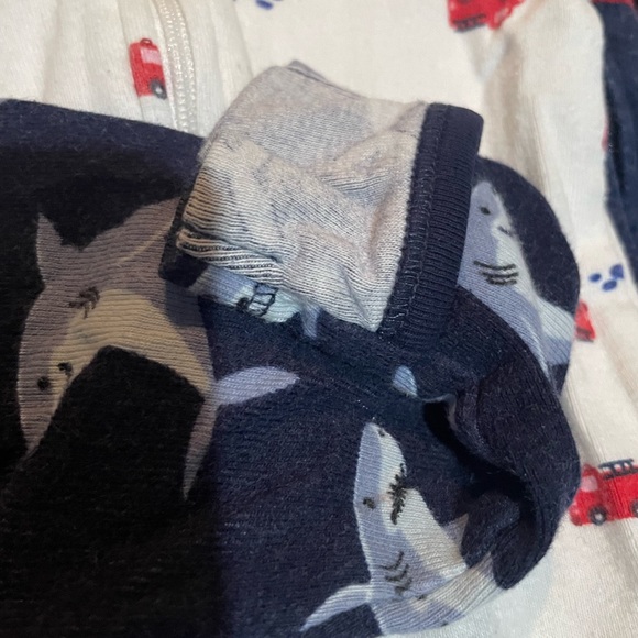 Bundle of 4 100% cotton 3 month sleepers Boys Firetrucks, sharks, construction - Picture 8 of 13